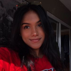 Meet your Posher, Maya